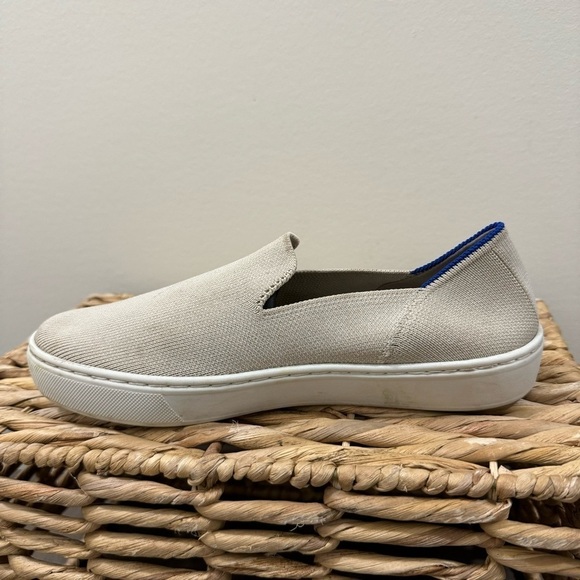 Rothy's Cream The Original Slip On Flat Casual Shoe 6 - Picture 9 of 9